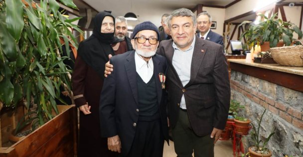 Dilovası'nda ilk iftar; gaziler ve şehit aileleriyle gerçekleşti