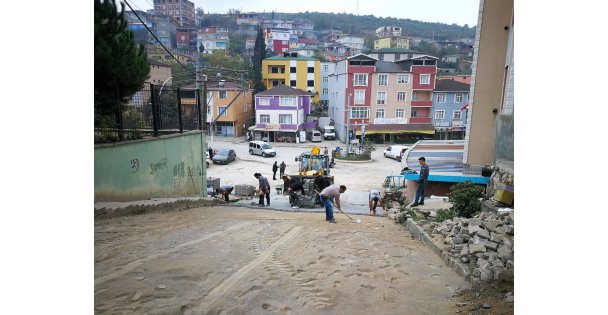 DİLOVASI'NDA ÜSTYAPI ÇALIŞMALARI BAŞLADI
