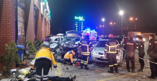 Dinlenme tesisinde facia: 1 ölü, 8 yaralı