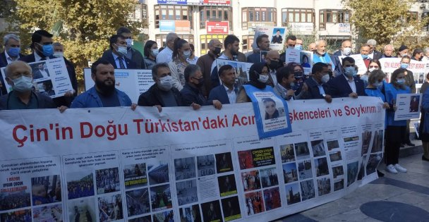 Doğu Türkistan'da zulüm bitmiyor! ''Çin Doğu Türkistan'da soykırım yapıyor''