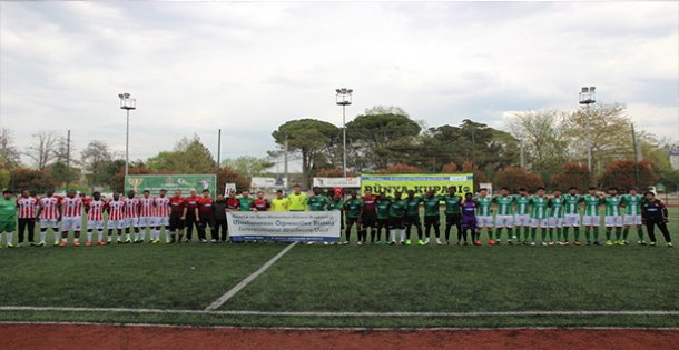 Dünya Kupası Futbol Turnuvası başladı