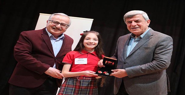 Edebi hayat okumalarında ödüller sahiplerini buldu