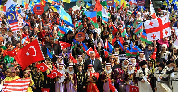 Eğlence, macera ve kardeşlik bu fuarda!