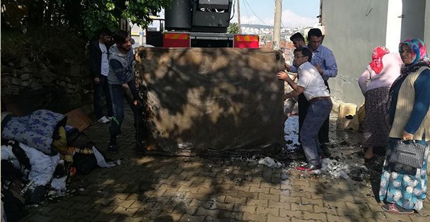 Ekmek yapmak isterken evi yandı