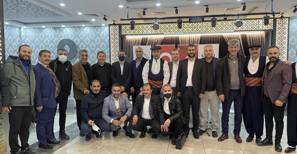 Elazığlılardan Şarkılı Türkülü Kongre