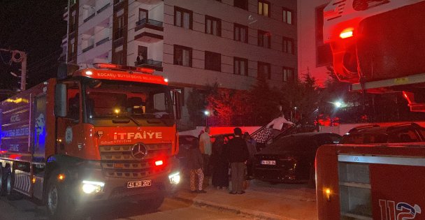 Elektrikli Battaniyeden Çıkan Yangın Yatak Odasını Küle Çevirdi