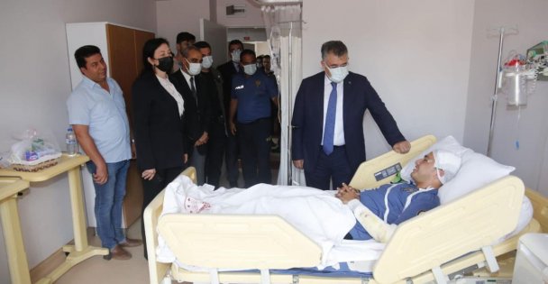 Emniyet Müdüründen Darıca'daki yaralı polis memuruna ziyaret