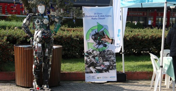 En Çok Elektronik Atığı Onlar Getirdi