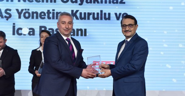 Enerji ve Doğal Kaynaklar Zirvesi'nde SEDAŞ'a ödül