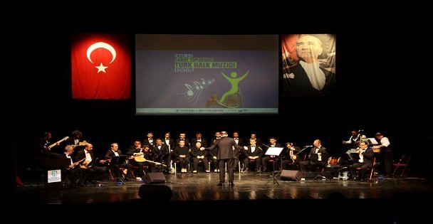 Engelsiz Sanat Topluluğu'ndan büyüleyen konser