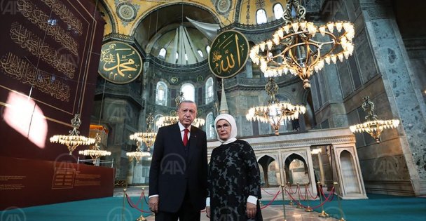 Erdoğan, Ayasofya'da inceleme yaptı
