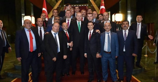 Erdoğan'a 'Sorun” dosyası verdi