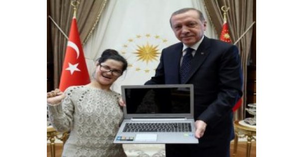 Erdoğan,Gülşah'ı Külliye'de misafir etti
