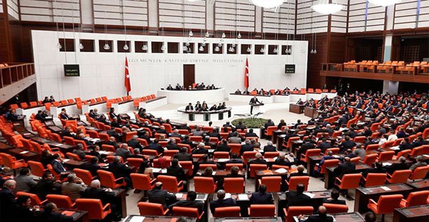 Erken seçim kararı kabul edildi
