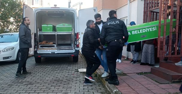 Eşini öldürüp oğlunu yaralamıştı, intihar etti