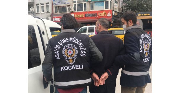 Eşini Sırtından Bıçaklayarak Öldüren Şüpheli Tutuklandı