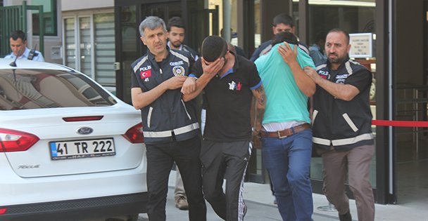 Eski iş yerini soydu