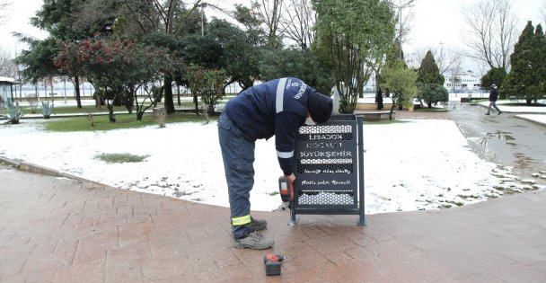 Eskiyen Çöp Kovaları Yenilendi