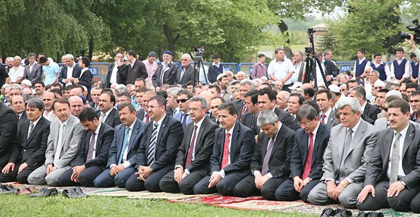 Fatih her yıl Hünkar Çayırı'nda anılıyor