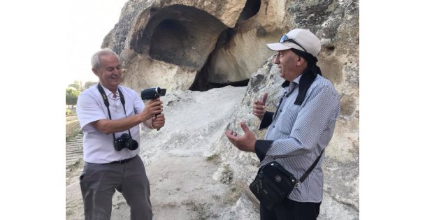 Frigyanın Dini ve Kültür Başkenti Afyon Ayazinde  Belgesel Tadında Devri Alem