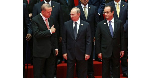 G20 Zirvesi'nde Erdoğan Putin yakınlığı Obama'nın dikkatini çekti