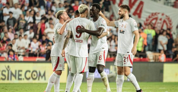 Galatasaray, Süper Lig'deki galibiyet serisini 7'ye çıkardı
