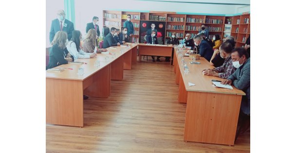 Gazeteci Eranıl'dan iki kütüphane daha