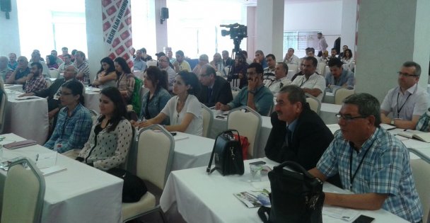Gazeteciler eğitim seminerinde buluştu!