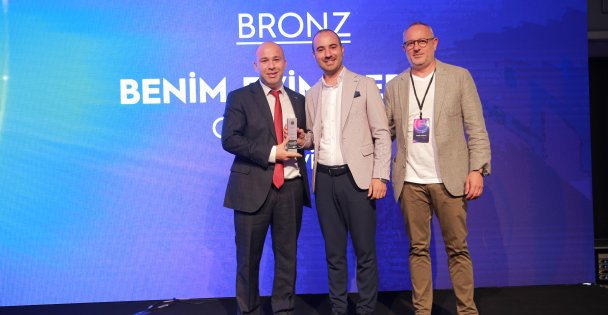 GEBKİM OSB'YE BRANDVERSE AWARDS'TAN 2 ÖDÜL BİRDEN!