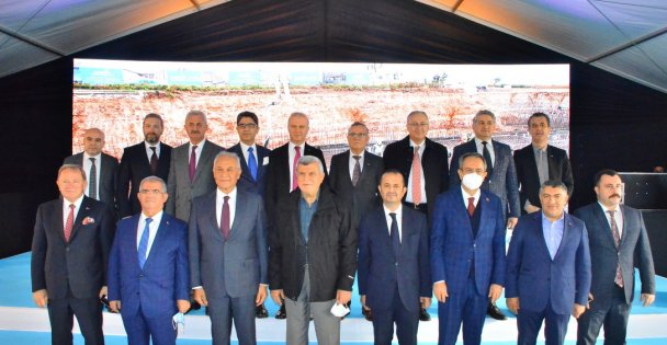 GEBKİM Otel Projesinin Temel Atma Töreni Yapıldı
