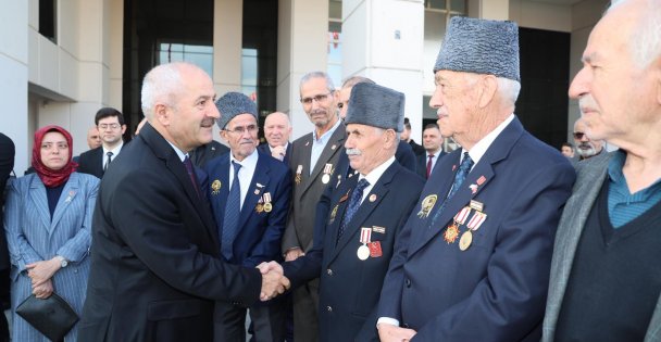 Gebze Atasını Saygıyla Andı