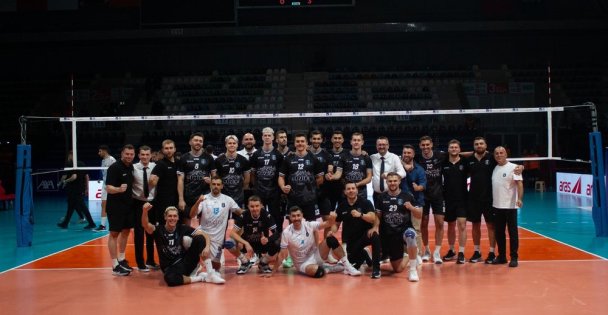 Gebze Belediyespor Kupa Voleye Galibiyetle Başladı