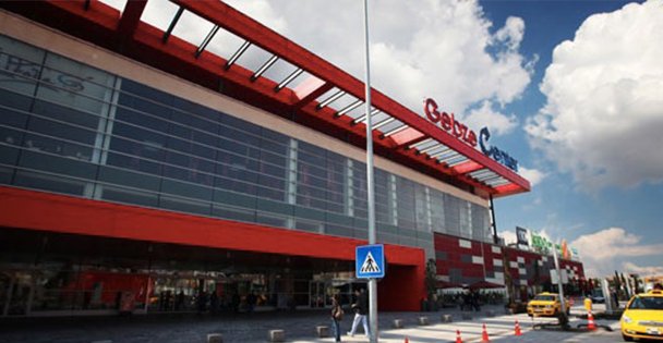 Gebze Center'da intihar!