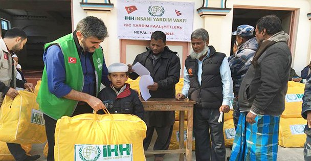 Gebze İHH Nepal'i Unutmadı