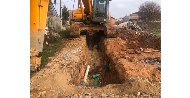 GEBZE KADILLI MAHALLESİNİN ALTYAPISI BAŞTAN AŞAĞI YENİLENİYOR