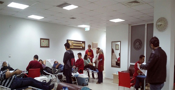 Gebze KYK'da kan bağışı!