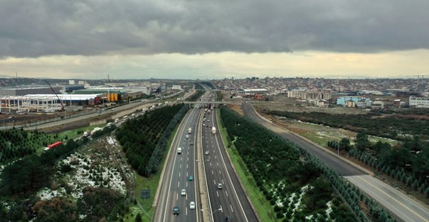 Gebze - OSB Yan Yollarda Hummalı Çalışma