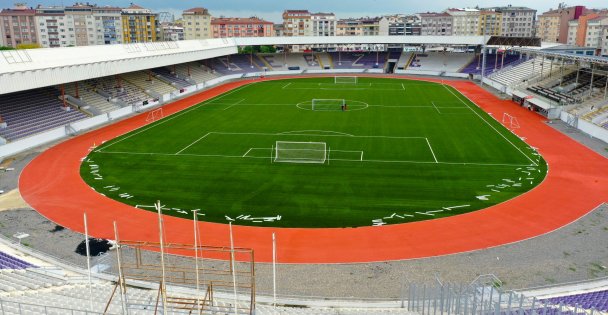 Gebze Stadı'nda Çalışmalar Tamamlanıyor