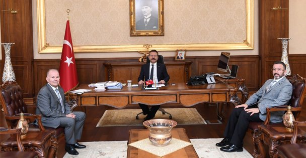 Gebze Teknopark Genel Müdürü İsmail Turfanda, Aksoy'u Ziyaret Etti.