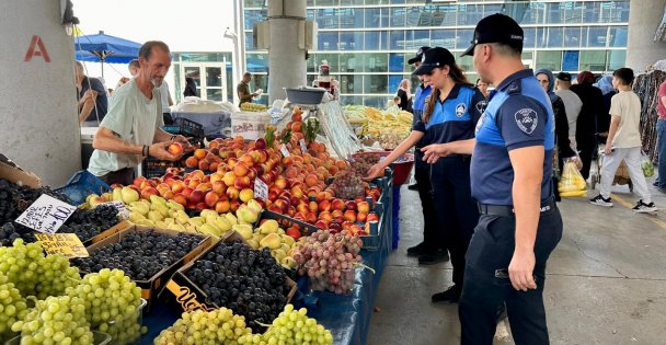 Gebze Zabıtadan Mevlana Kapalı Pazar Yerinde Rutin Denetim