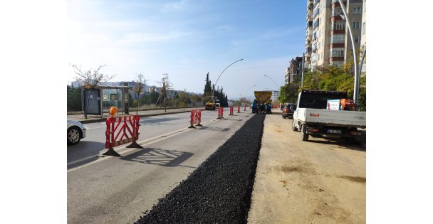 Gebze Zeki Acar Caddesi'nde  Üst Yapı Çalışması