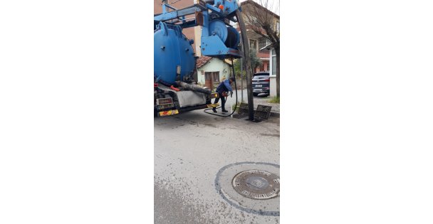 Gebze'de Altyapı Hatlarında Temizlik Yapılıyor