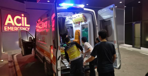 Gebze'de devrilen otomobilin sürücüsü öldü