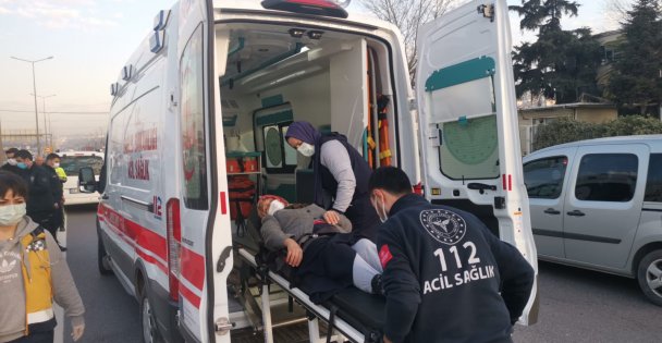 Gebze'de hafif ticari aracın çarptığı yaşlı kadın yaralandı