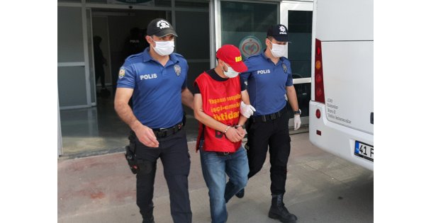 Gebze'de izinsiz gösteri yapmak isteyen 13 kişi gözaltına alındı