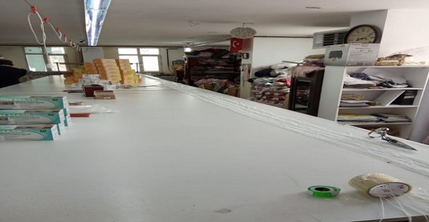 Gebze'de kaçak üretilen 5 bin maske ele geçirildi