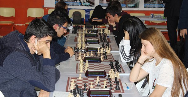 Gebze'de Santranç Ligi Heyecanı