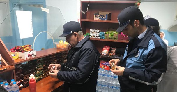 Gebze'de şırınga çikolata denetimi