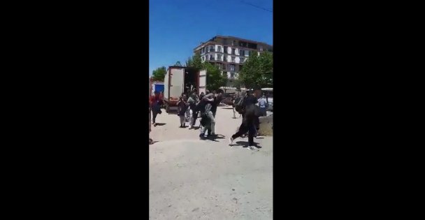 Gebze'de Tır Dolusu Kaçağın Kent Merkezine Salınışı Kameralara Yansıdı (VİDEO HABER)