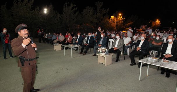 Gebze'de Yol Konserleri Kamyon ve TIR Parkında Başladı